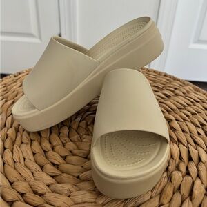 CROCS Bone Brooklyn Slide Sandals